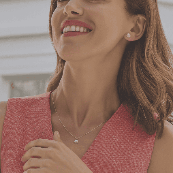 Ohrstecker Muschel 14k Gold Model